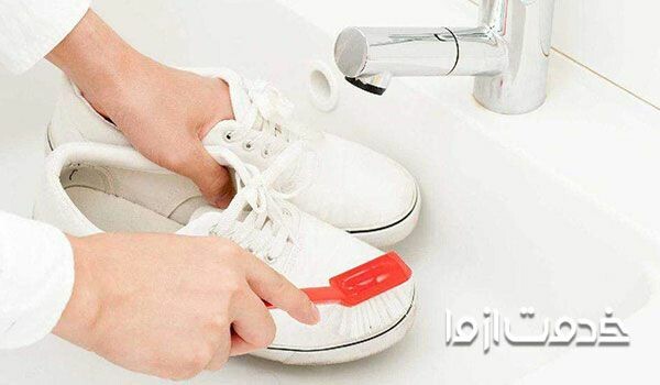راه های شستن کتانی سفید