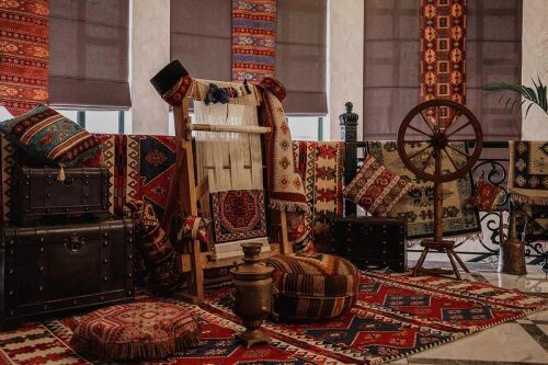 کلاس آموزش قالی بافی