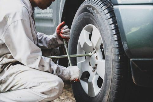 تعویض لاستیک و تایر