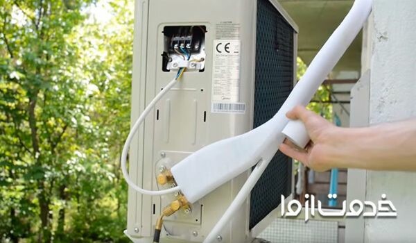 نصب کولر گازی روی پایه دیواری
